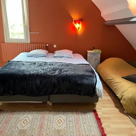 Oda ve Kahvaltı Les Mottes 2*